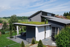 Wohnhaus mit Dachbegrünung